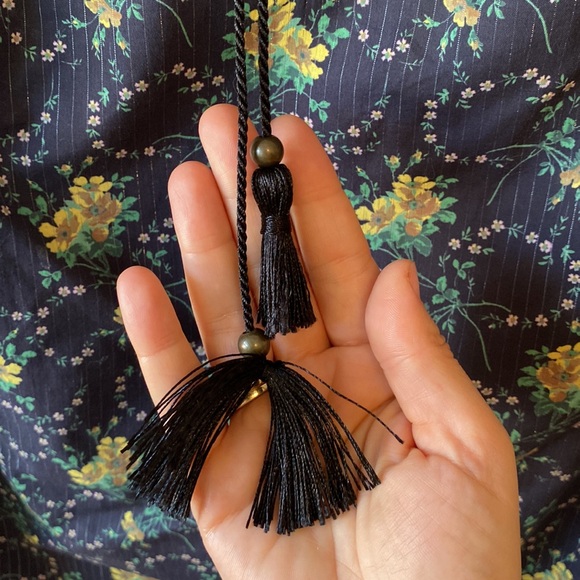 PAIGE dark blue floral lightweight cotton blouse size Small - Picture 4 of 8